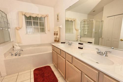 Birkdale 321 Villa