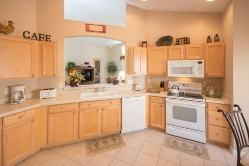 Malcom's West Haven Villa - Four Bedroom Home