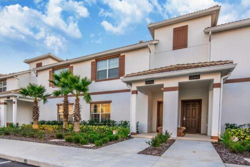 1590 Moon Valley Dr Townhouse 1590mv