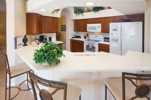 Enchanted West Haven Villa - Five Bedroom Home