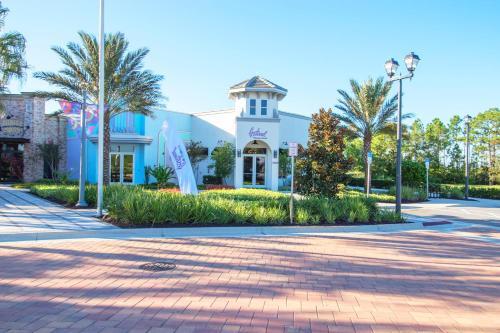Aco - 4 Bd With Private Pool (1701)