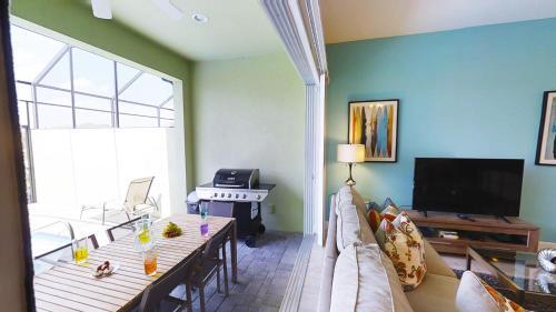 Aco - 4 Bd With Private Pool (1701)