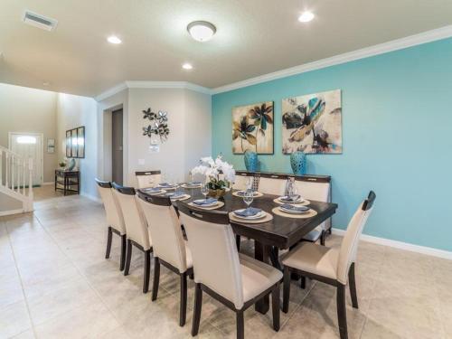 Villa Windsor At Westside Platinum - 800 Holiday Home