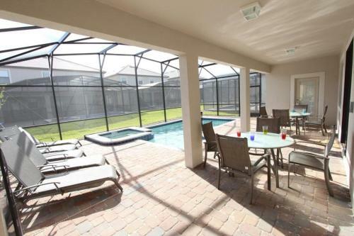 Moon Valley Villa