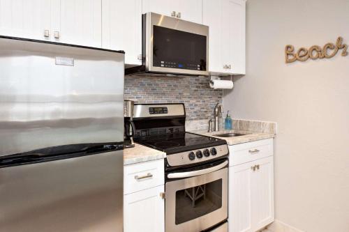 Pirates Cove Condo Unit #410