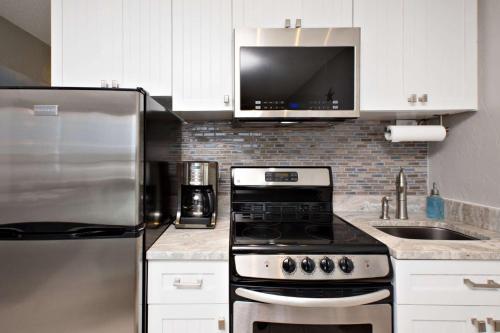 Pirates Cove Condo Unit #410