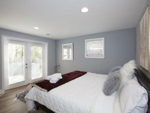 Stunning, New 6 Bdr 4ba Decatur Home W/ Bonus Room