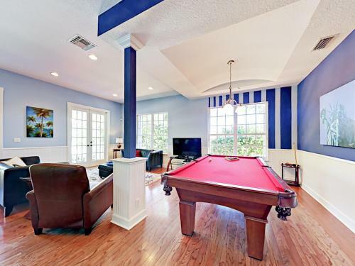 10 Ne 7th Street Home