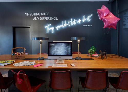 Hotel Moxy Denver Cherry Creek