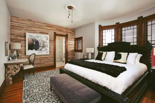 Henry Lee House
