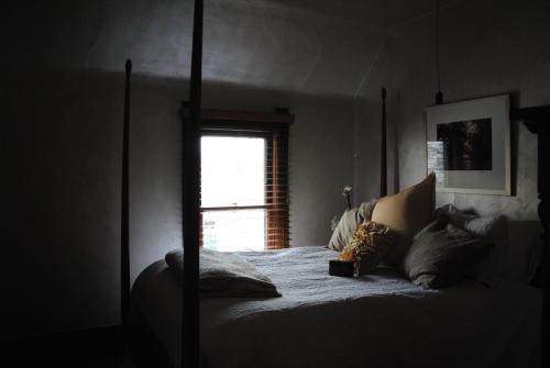 Bed & Breakfast Off Broadway B & B