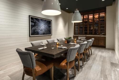 AC Hotel By Marriott Denver Downtown
