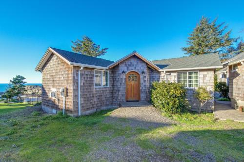 Pirate Cove Cottage 1