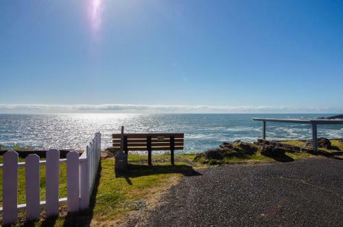 Coastal Breeze