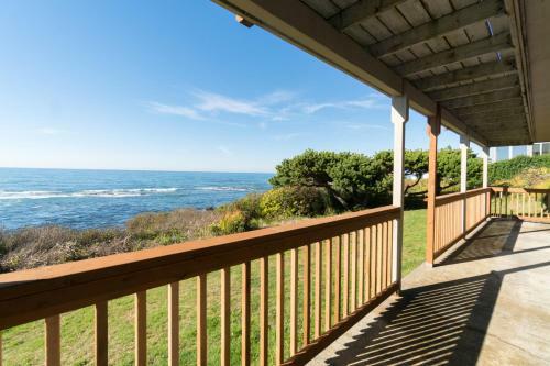 Surf Rider House 3139