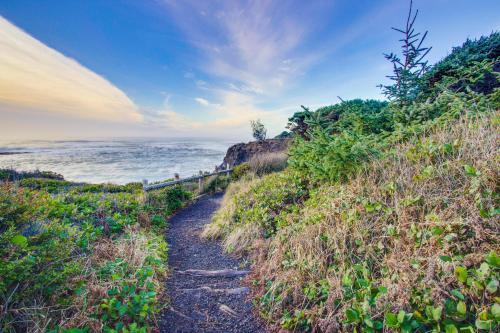 Secluded Oceans