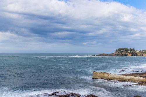 Depoe Bay Delight