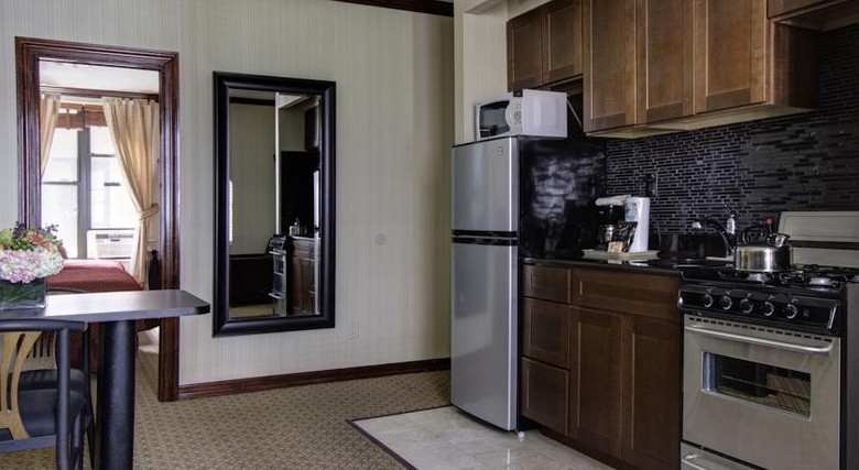Radio City Apartments