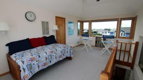 Topside Home