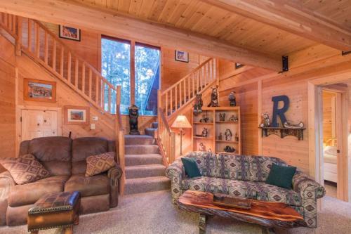 Lost Creek Cabin