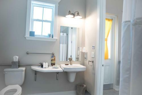 Bed & Breakfast Beyond The Wall B & B