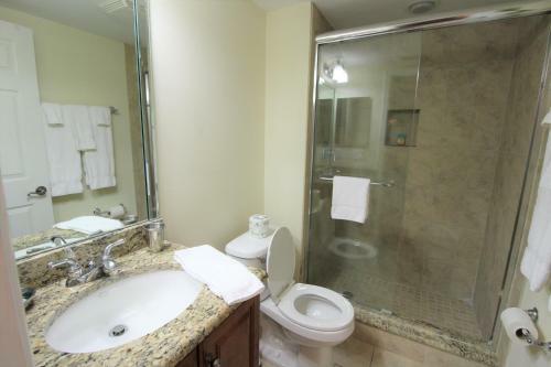 950 Broadway Two-bedroom Apartment