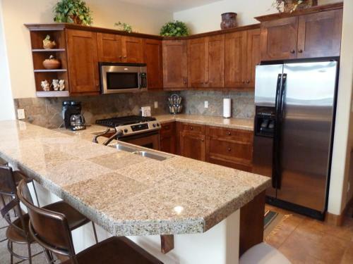 Cascade Village - Townhome 2b