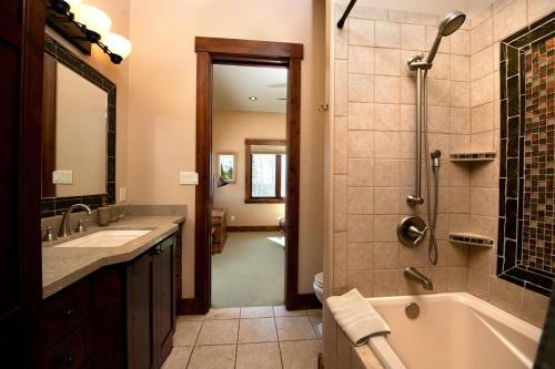 254 Sheol Street Home