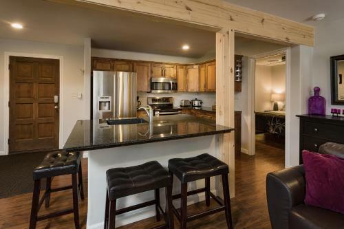 Apartamento East Rim - Unit C11 Condo