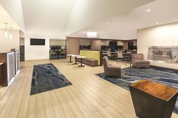 Hotel Comfort Inn
