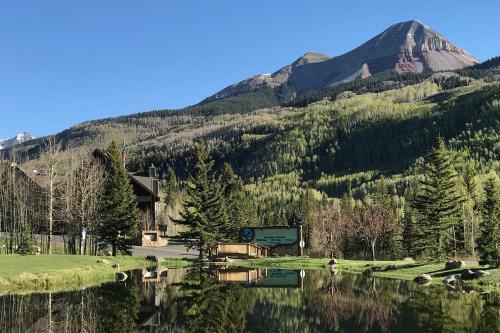Apartamento Cascade Village 352