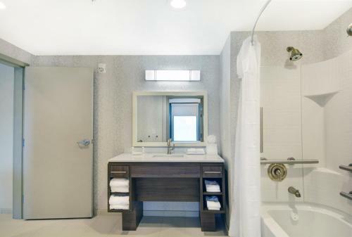 Hotel Home2 Suites By Hilton Raleigh Durham Airport Rtp