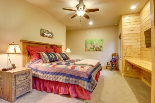Whispering Pines Lodge: 11 Bedroom