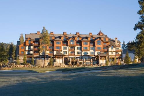 Lodge Queen Hotel 304