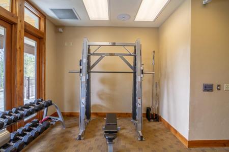 Lodge Queen Hotel 304