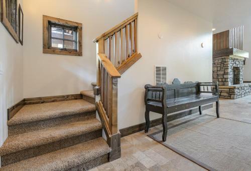 Clearwater Chalet At Tamarack Resort