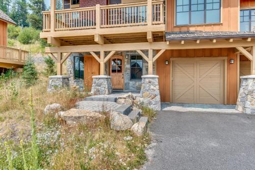 Tamarack Townhouse