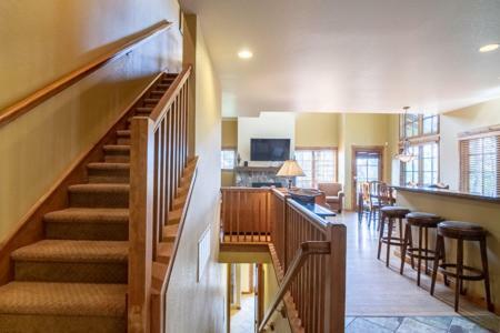 Sky High - Gbe14 Townhouse