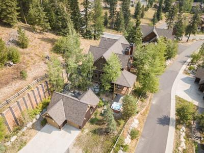 Sky High - Gbe14 Townhouse