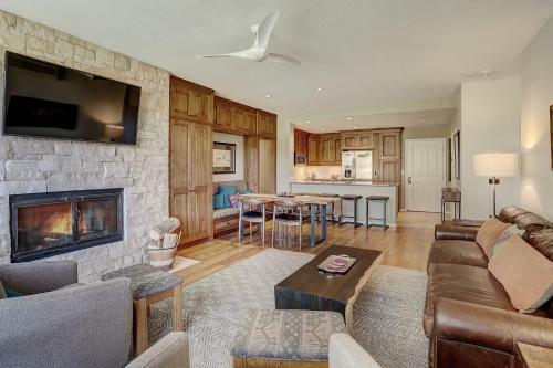 Apartamento 2br Gorgeous & Updated Condo Arrowhead Condo