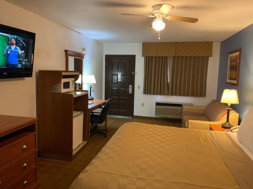 Hotel Desert Inn