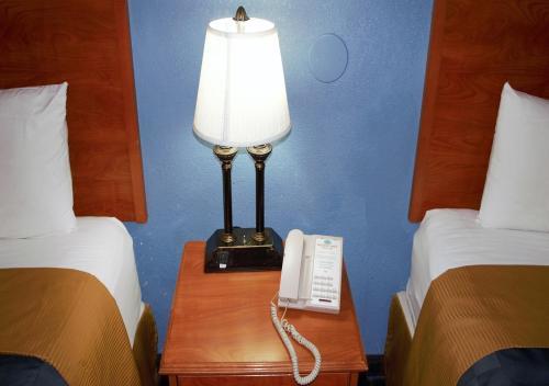 Hotel Desert Inn