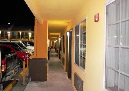 Hotel Desert Inn