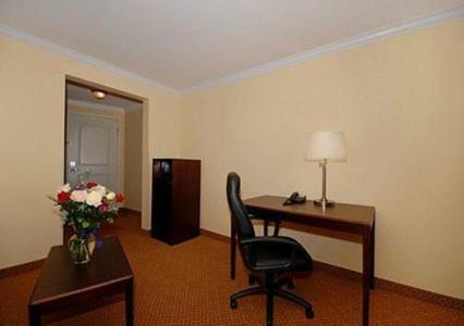 Hotel Comfort Suites Elizabethtown