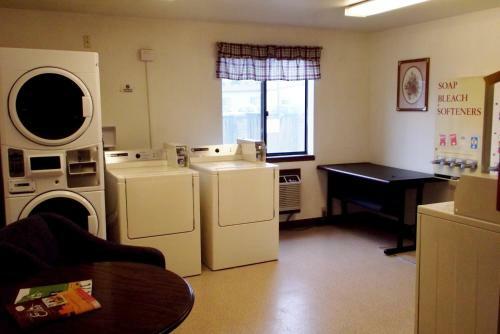 Hotel Super 8 By Wyndham Elko