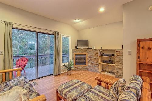 Deer Path Cabin