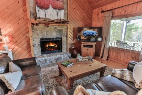 Bear Rock Lodge