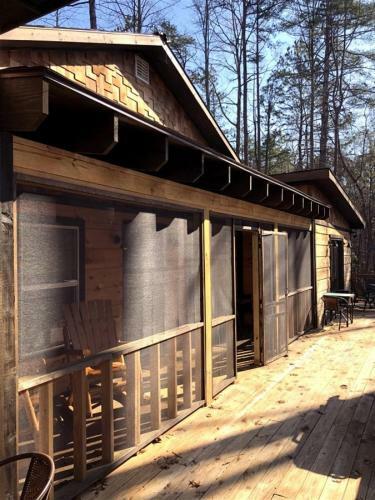 Treetops Retreat
