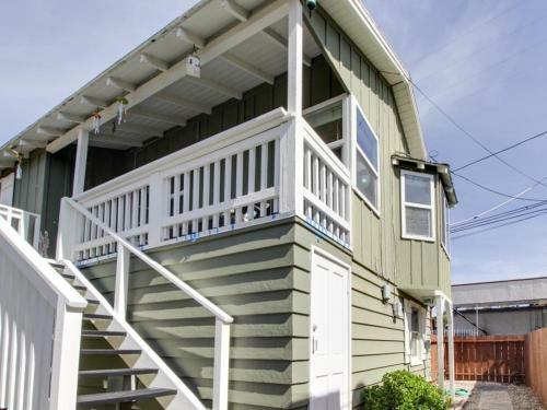Beach Bungalow