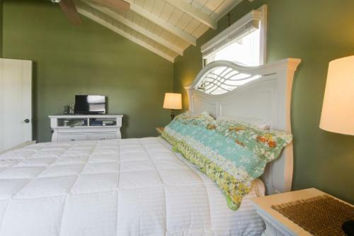 Beach Bungalow